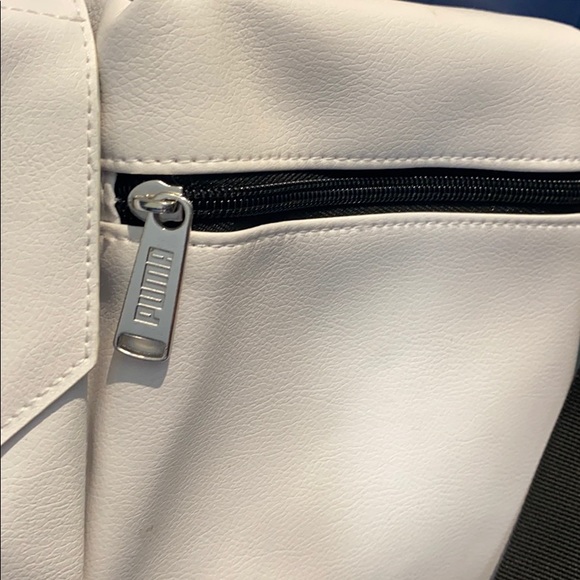 PUMA Waist/Cross Body Bag - Picture 6 of 6